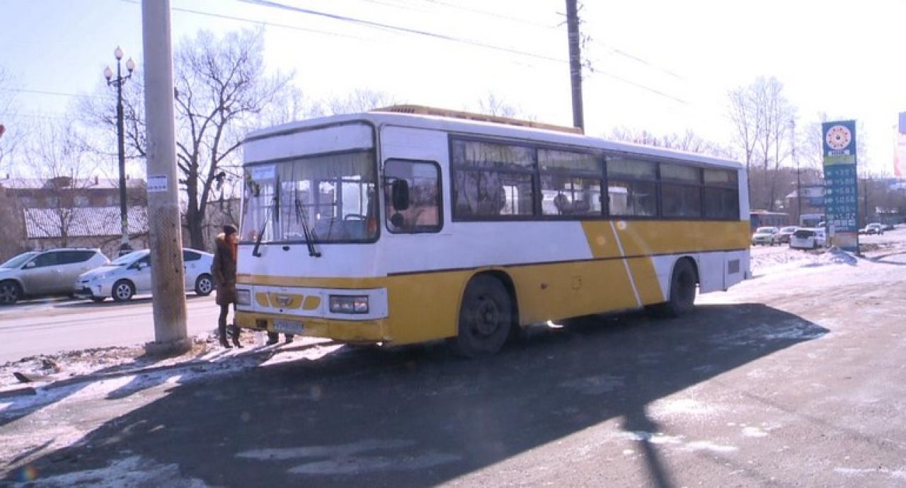 На дорогах Хабаровска выявили автобусы без техосмотра