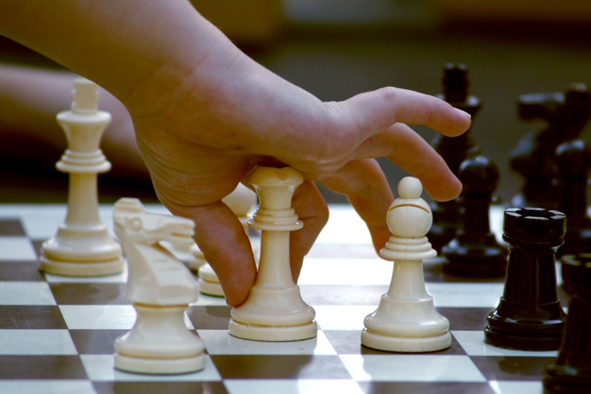 На первенстве России по шахматам среди мальчиков и девочек победу одержал юный хабаровчанин