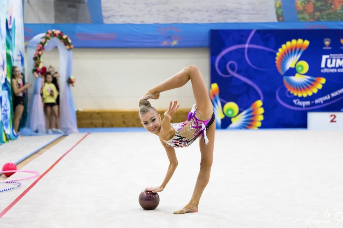 Хабаровские гимнастки триумфально выступили на краевом Кубке Федерации