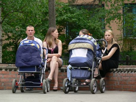 Pа каждого рожденного ребенка семье предусмотрено 5-ти процентное погашение части жилищного кредита, ипотеки или займа, в расчете от средней стоимости жилья. Фото Андрея Скорыны