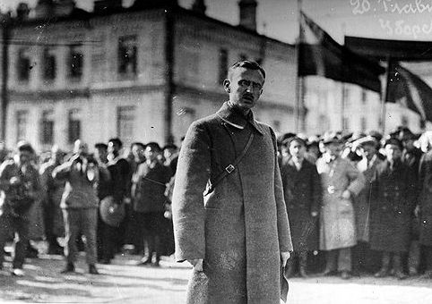 В годы установления советской власти в Хабаровске его считали одним из самых жестоких и кровавых командующих