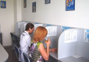 Дегустатора от его любимой работы ничего не должно отвлекать