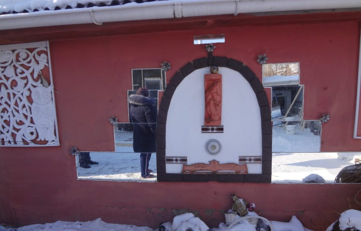 Семья из пригорода Хабаровска воспитывает шестерых приемных детей