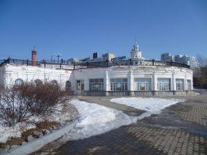 Центральный ЗАГС: убрать нельзя оставить
