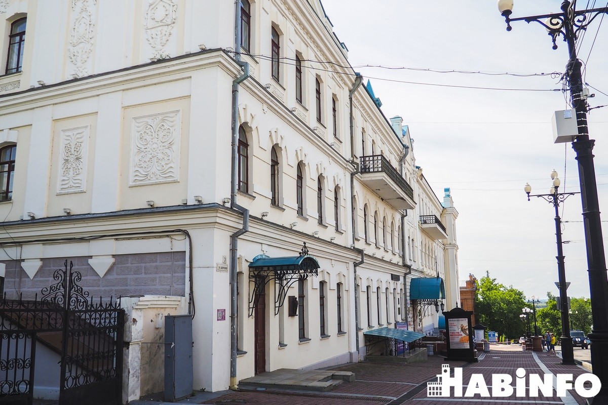 Искусство в разрухе: Дальневосточный художественный музей «трещит по швам»