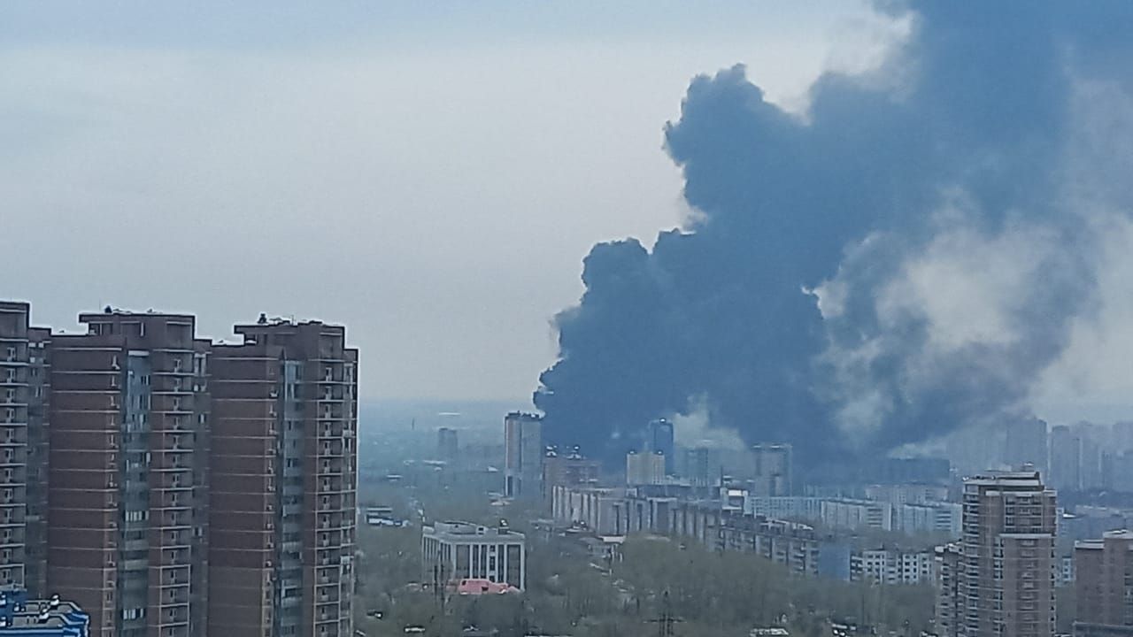 Крупный торговый центр горел в Хабаровске