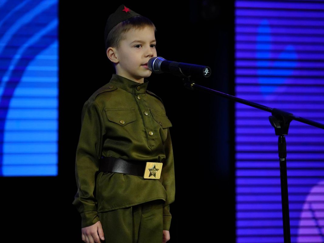 О России, солдатах и Хабаровском крае пели хабаровчане на фестивале патриотической песни