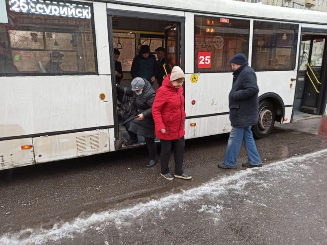 Четыре дачных маршрута отменили в Хабаровске