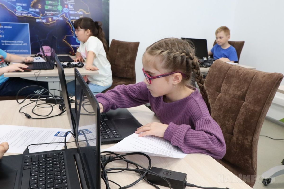Какой сегодня праздник: День рождения Интернета