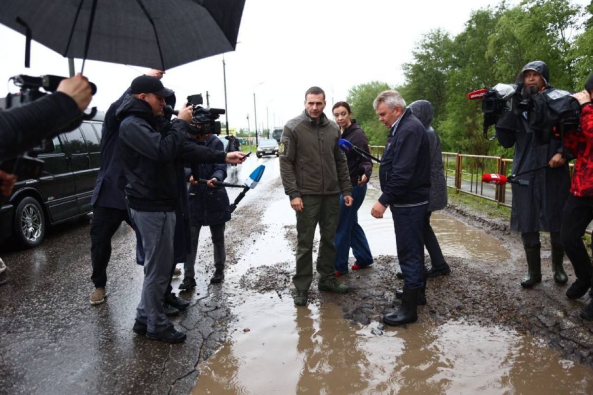 Отремонтировать улицу Новую в Хабаровске поручил врио губернатора Дмитрий Демешин