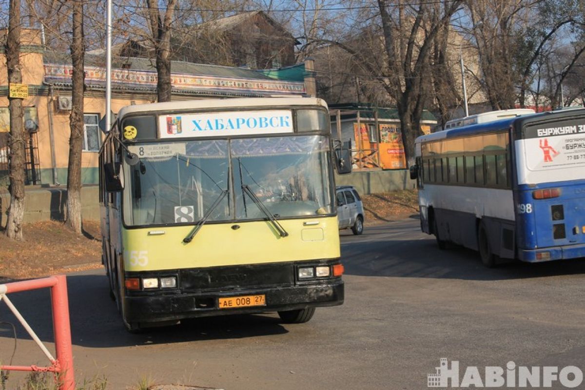 В Хабаровске не будут заключать контракты с перевозчиками, работающими на старых автобусах