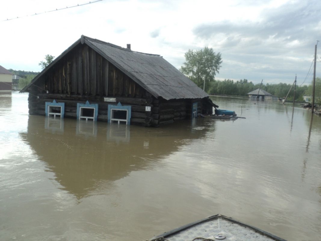 Компенсации за наводнение не ждите: краевой Минсельхоз встретился с фермерами