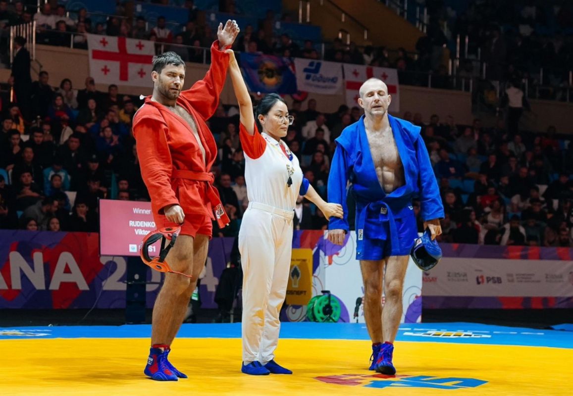 Хабаровчанин победил на чемпионате мира по самбо среди слепых