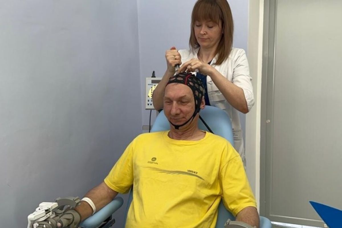 «Экзокисть» в Хабаровске: сила мысли за 10 миллионов спасёт от паралича?
