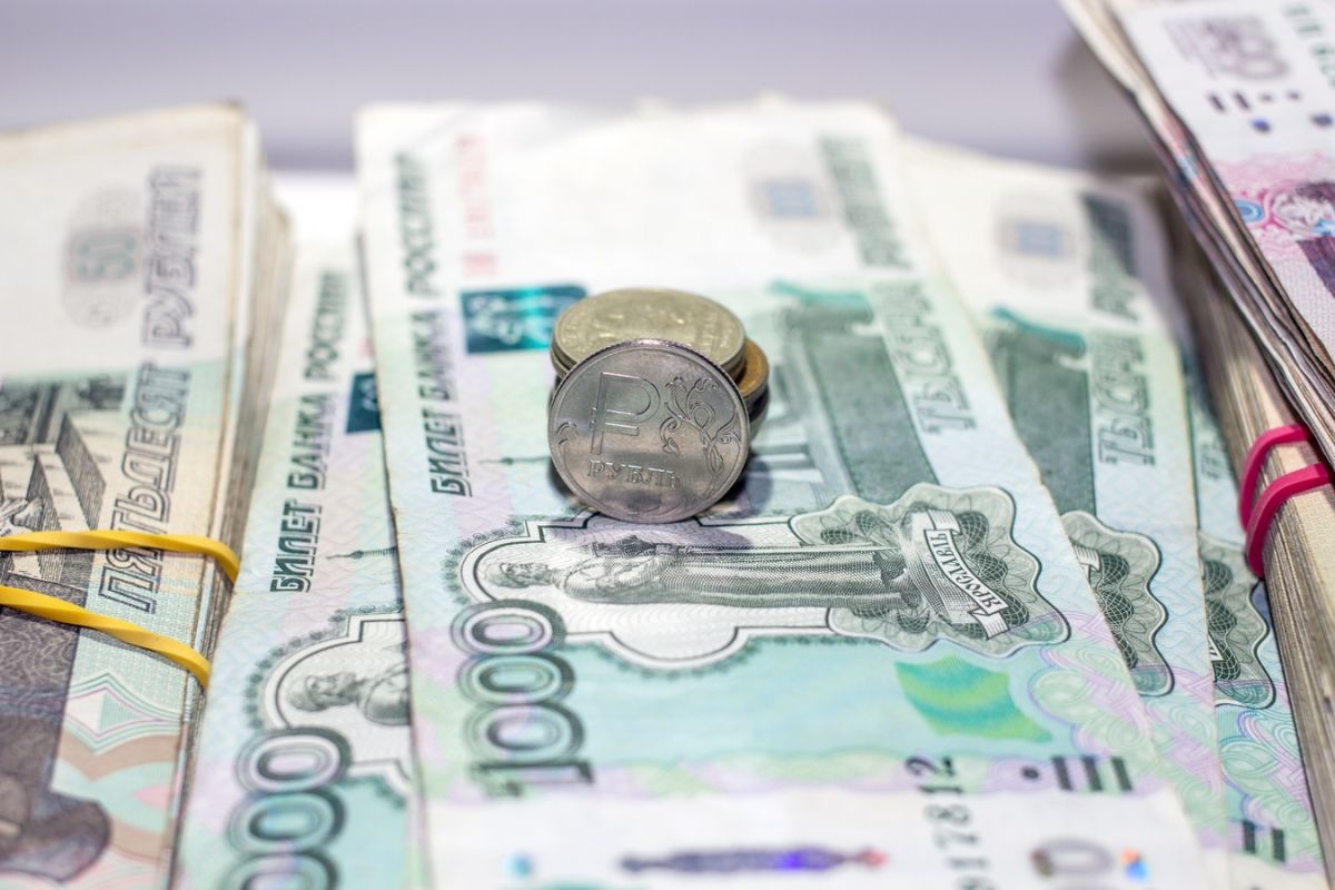 Объем сбережений на банковских счетах жителей Хабаровского края продолжил расти