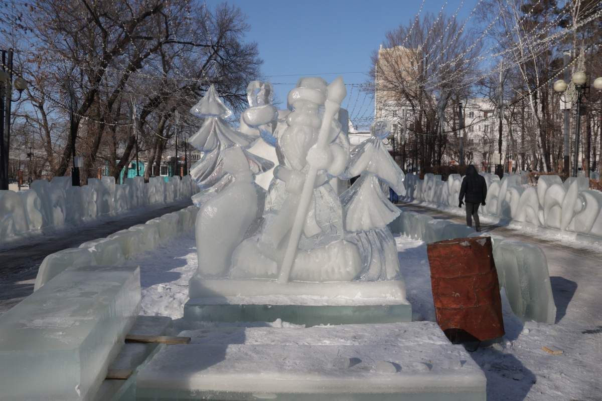 Конкурс ледовых скульптур «Амурский хрусталь» стартовал в Хабаровске