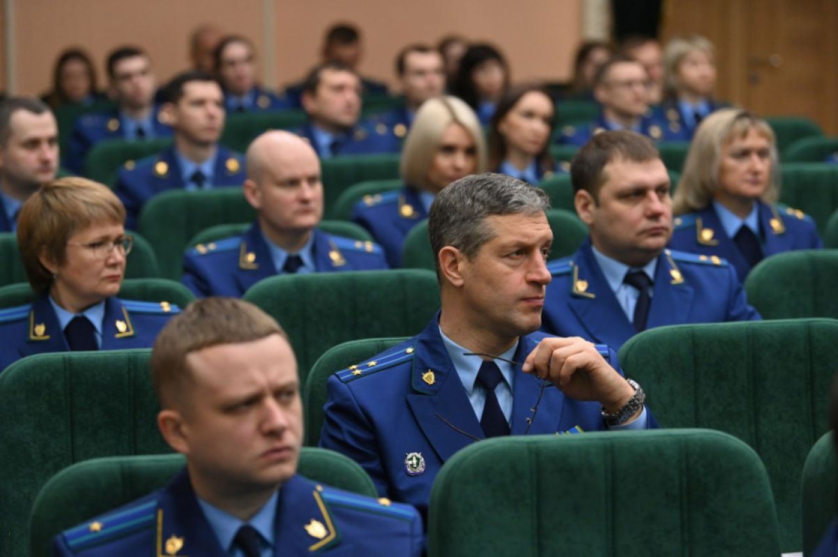 Итоги работы краевой прокуратуры подвели в правительстве Хабаровского края