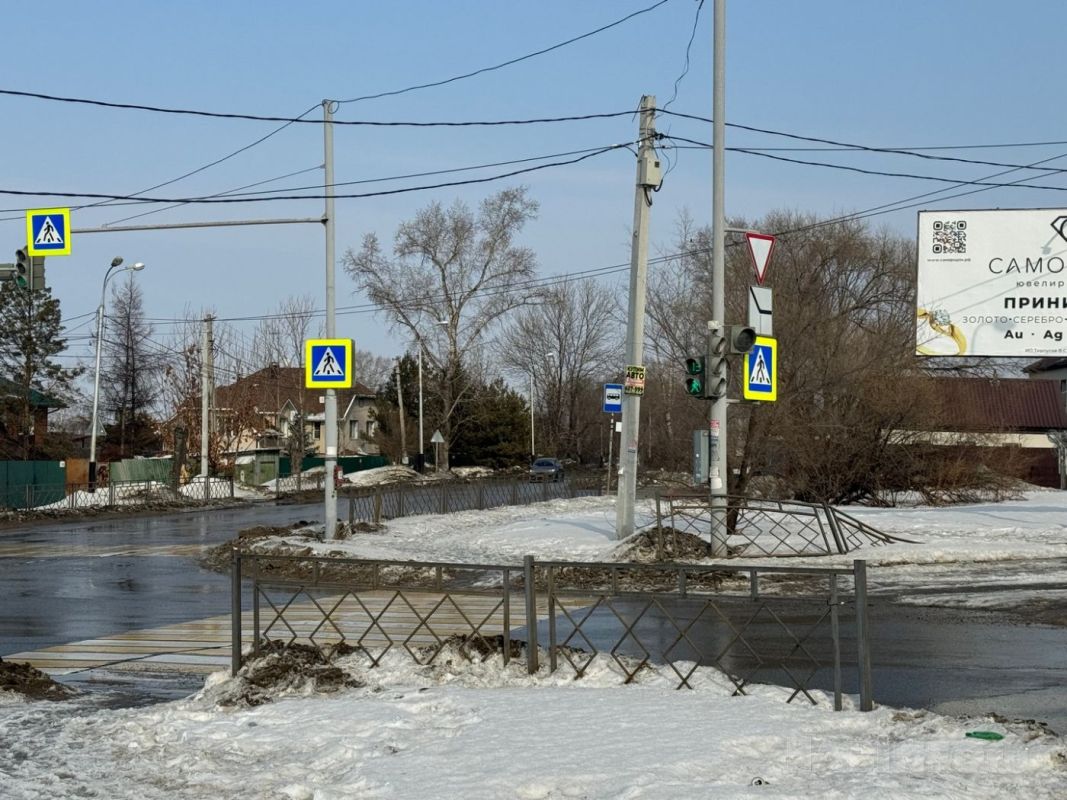 В Хабаровском крае на шести участках автодорог работают «бесконфликтные» светофоры
