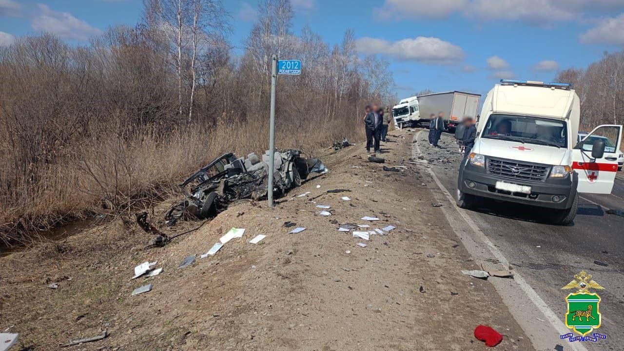 В Еврейской автономии на трассе Чита — Хабаровск произошло смертельное ДТП