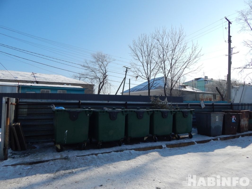 Временные пункты сбора мусора установлены в Хабаровске