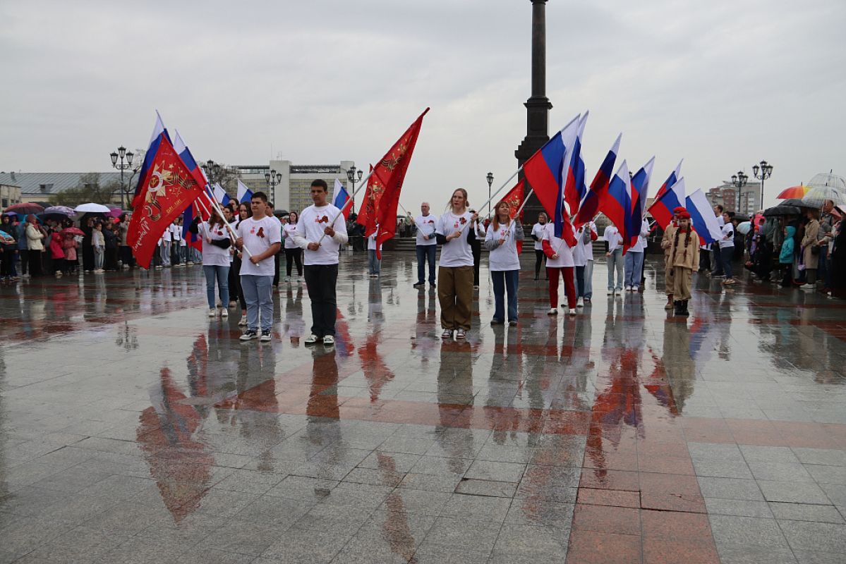Рекорд по числу участников поставили хабаровчане в «Вальсе Победы»