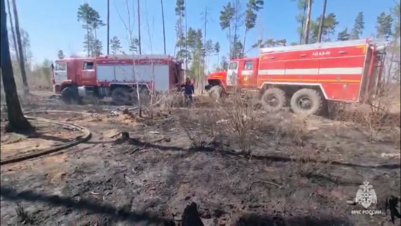 28 палов сухой травы и&nbsp;4 частных дома тушили пожарные в&nbsp;Хабаровском крае&nbsp;