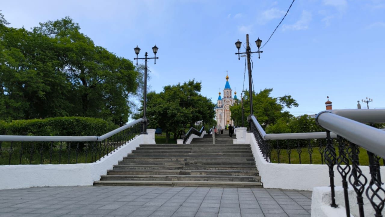В парке Хабаровска отремонтируют лестницу