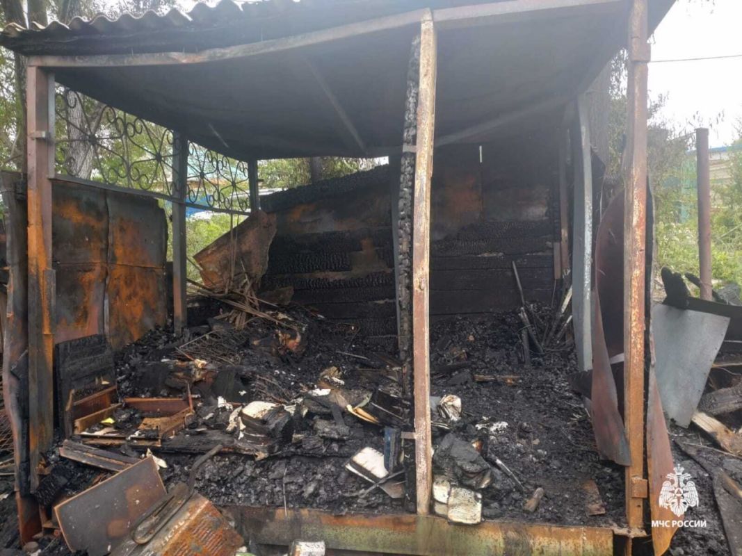 В Хабаровске по&nbsp;улице Станиславского в&nbsp;пожаре погибли два человека