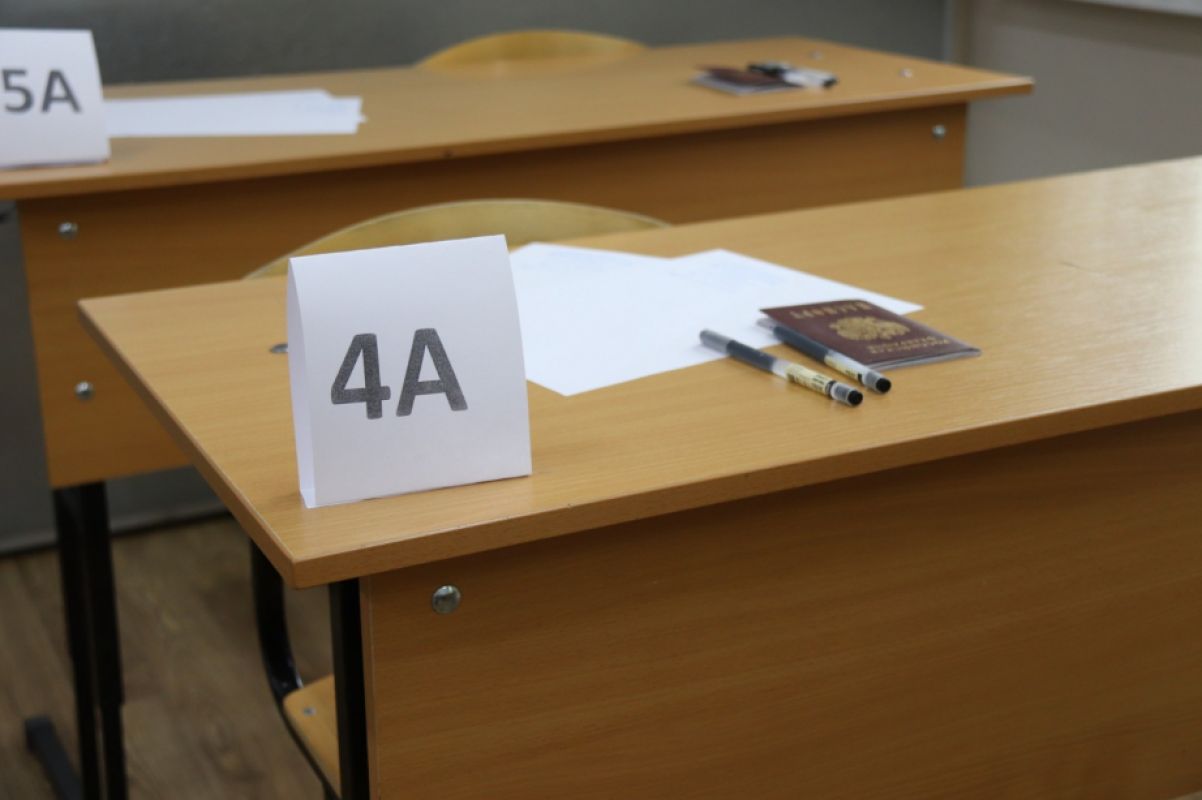 Выпускница из Хабаровского края получила 100 баллов по двум предметам ЕГЭ