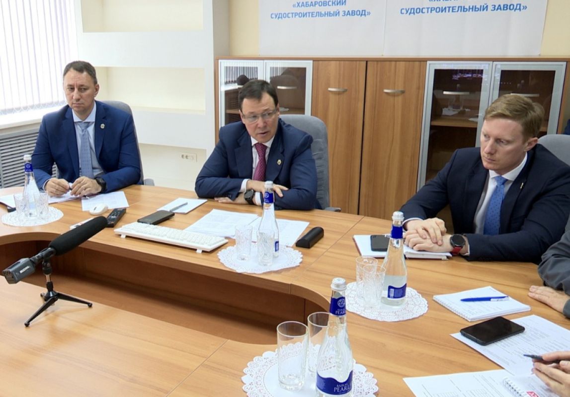 В Хабаровском крае разрабатывают план сохранению судостроительного завода