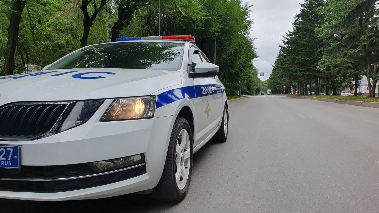 На улице Шелеста в&nbsp;Хабаровске произошло ДТП с&nbsp;пострадавшими