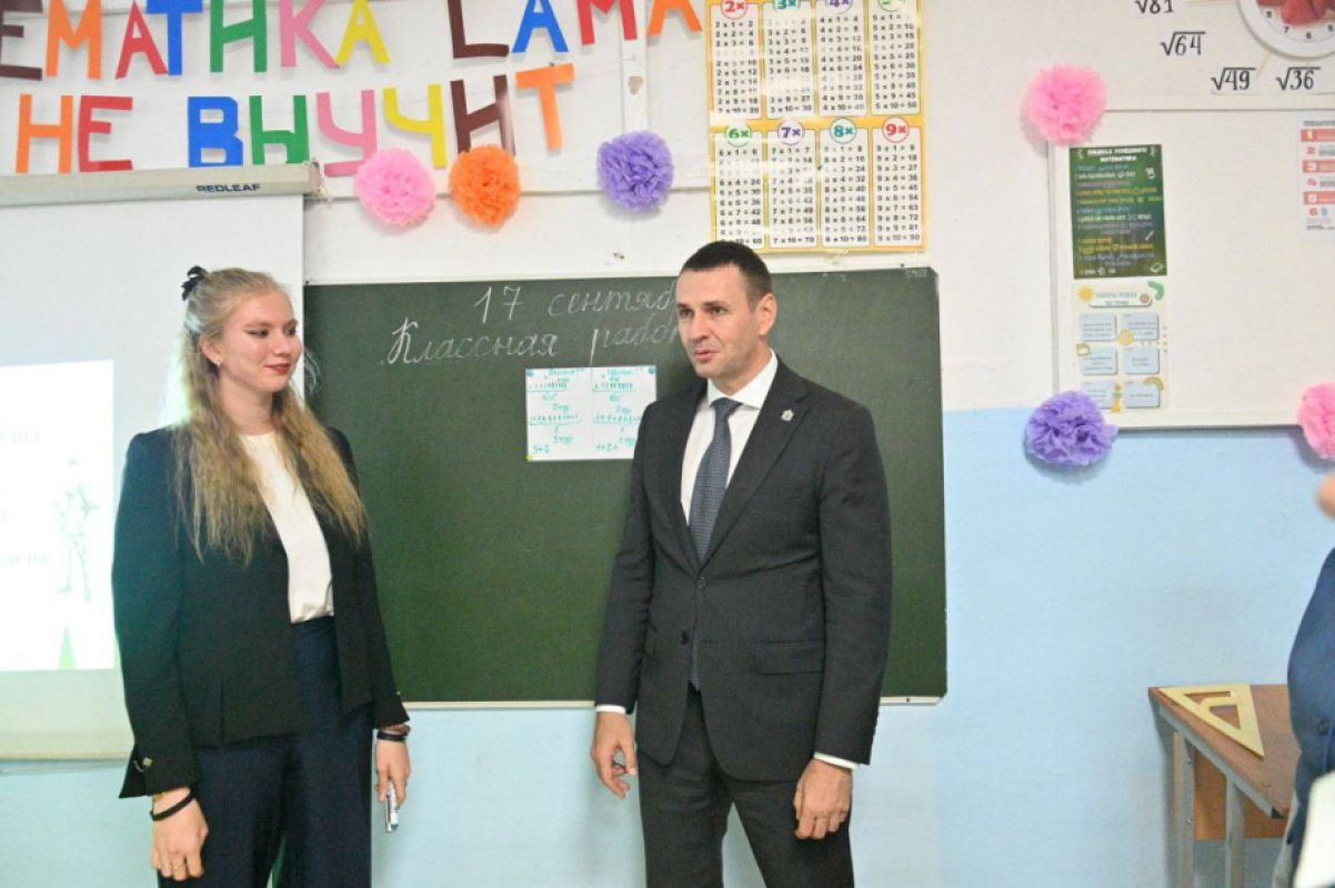 Школу и&nbsp;больницу посетил Дмитрий Демешин во время поездки в&nbsp;Чумикан Хабаровского района