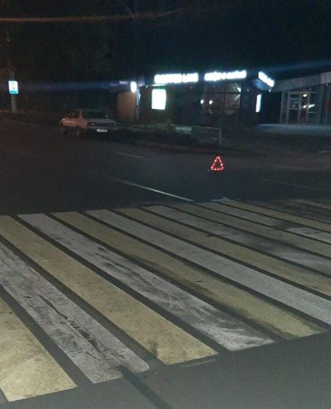 Водитель-новичок сбил девушку на&nbsp;пешеходном переходе в&nbsp;Комсомольске-на-Амуре