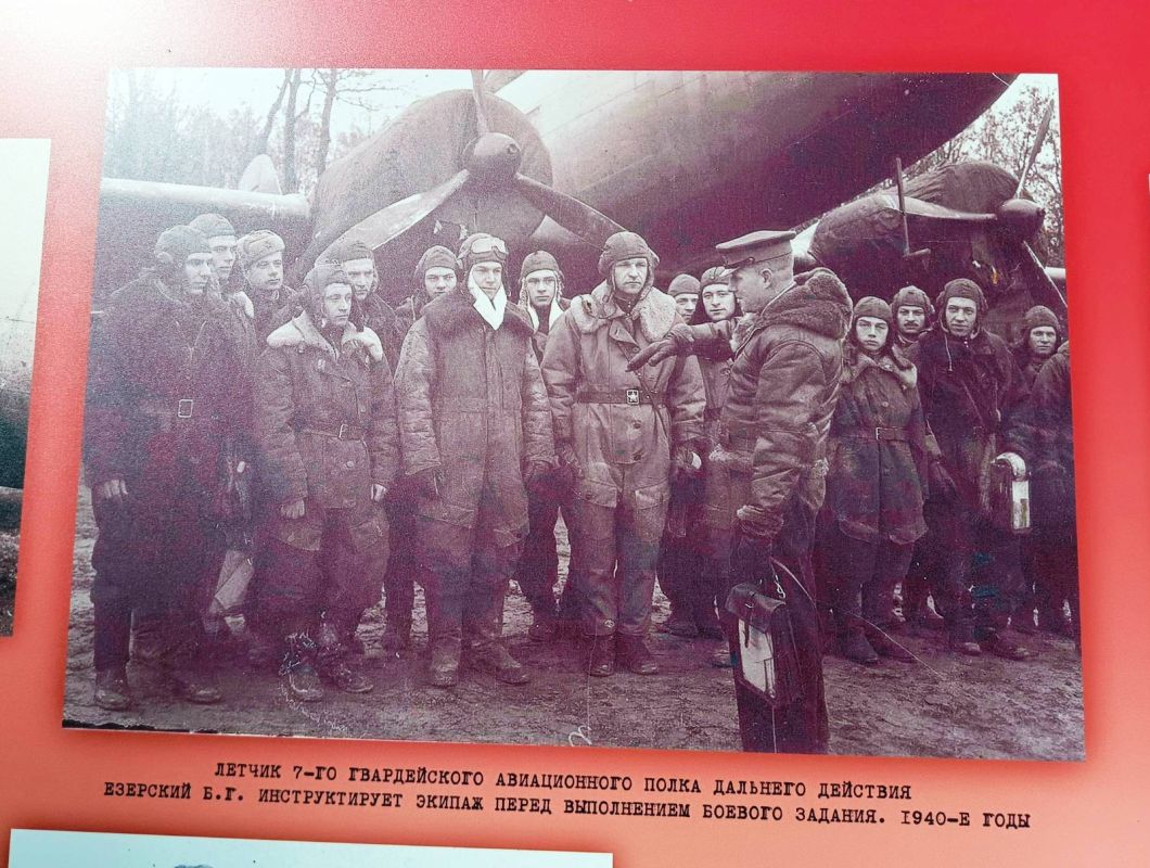 Фото с выставки «Солдаты Победы» (0+), организаторы: комитет по делам ЗАГС края и Госархив края.