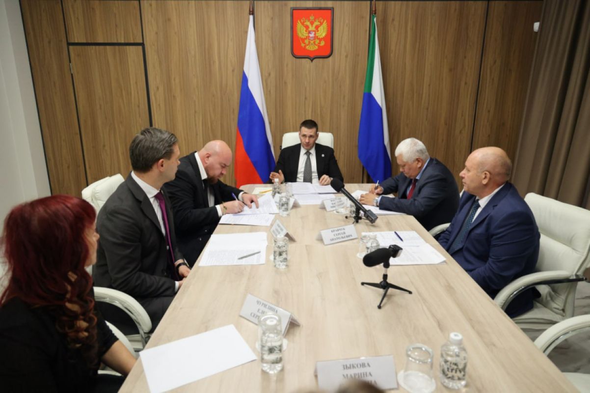 Дмитрий Демешин провёл личный приём: жители шли с разными проблемами