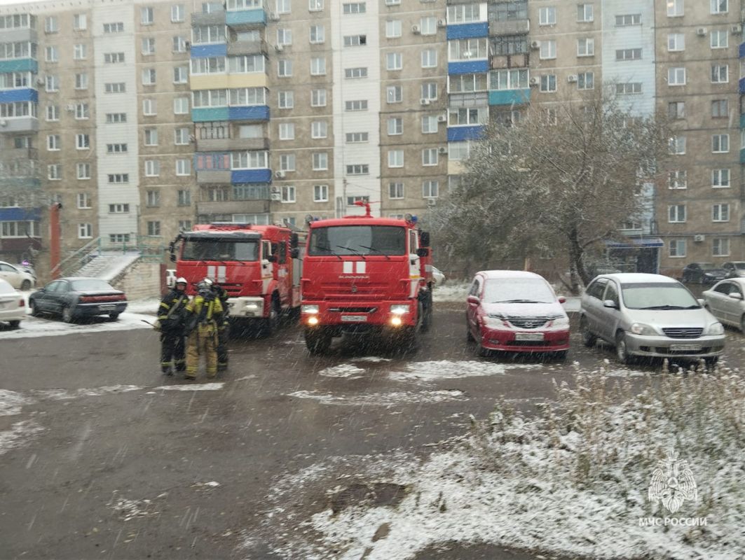 Эвакуацию и&nbsp;тушение пожара в&nbsp;многоэтажке отработали пожарные в&nbsp;Комсомольске‑на‑Амуре