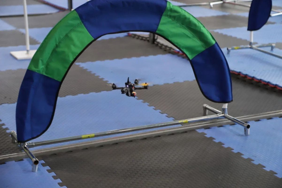 Более 200 учащихся Хабаровского края участвуют в&nbsp;чемпионате по&nbsp;управлению дронами