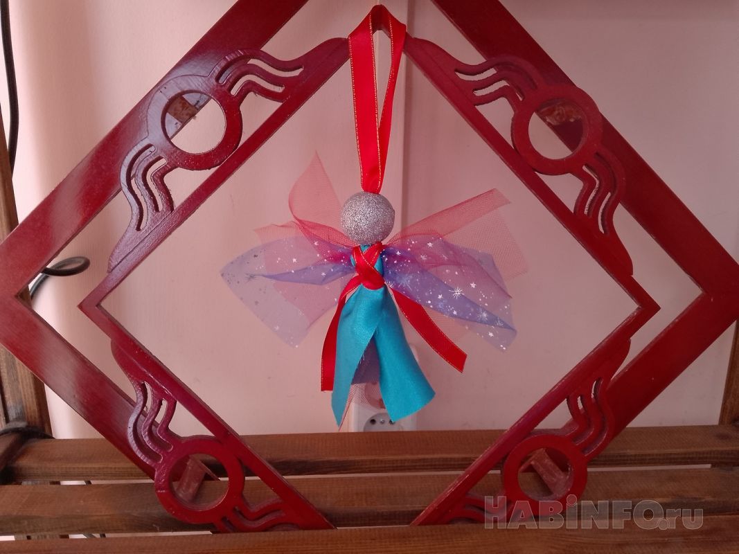 Мастер-класс от&nbsp;«Хабинфо»: пусть ангел прилетит на&nbsp;вашу ёлочку