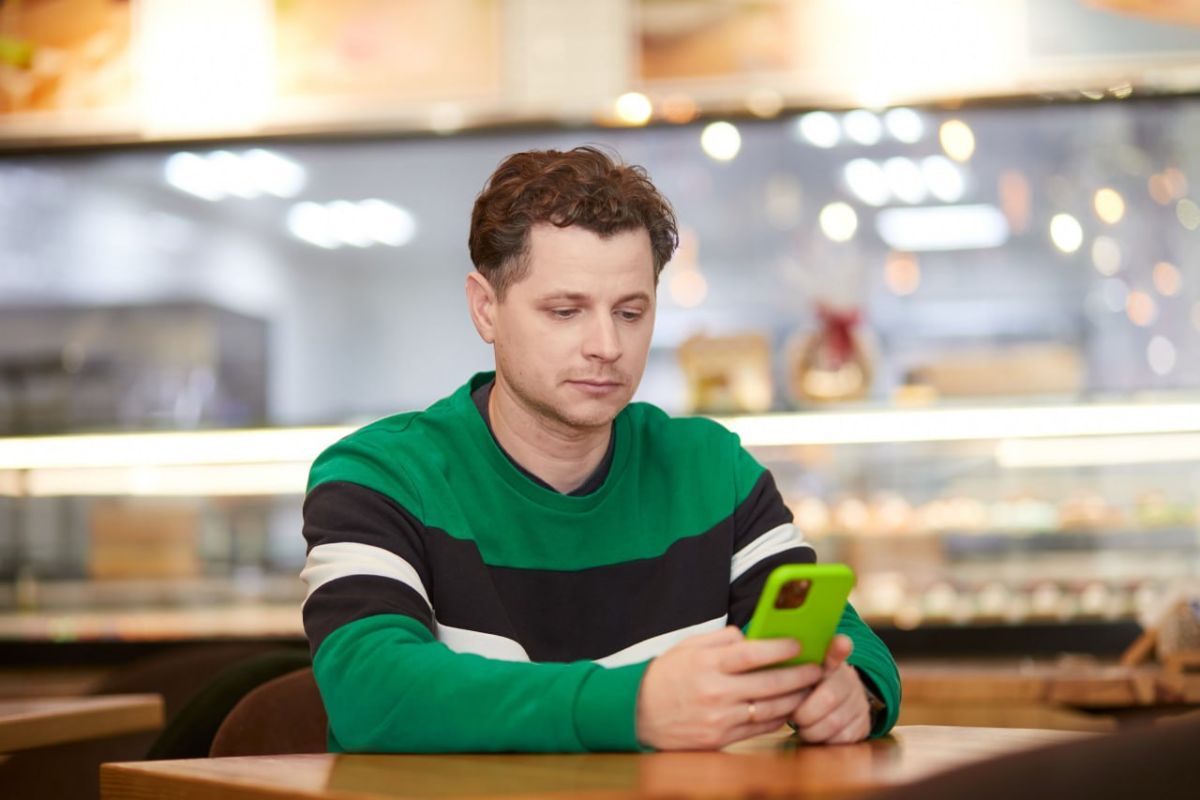 Эксперт рассказал, почему не&nbsp;всегда стоит включать режим энергосбережения на&nbsp;телефоне