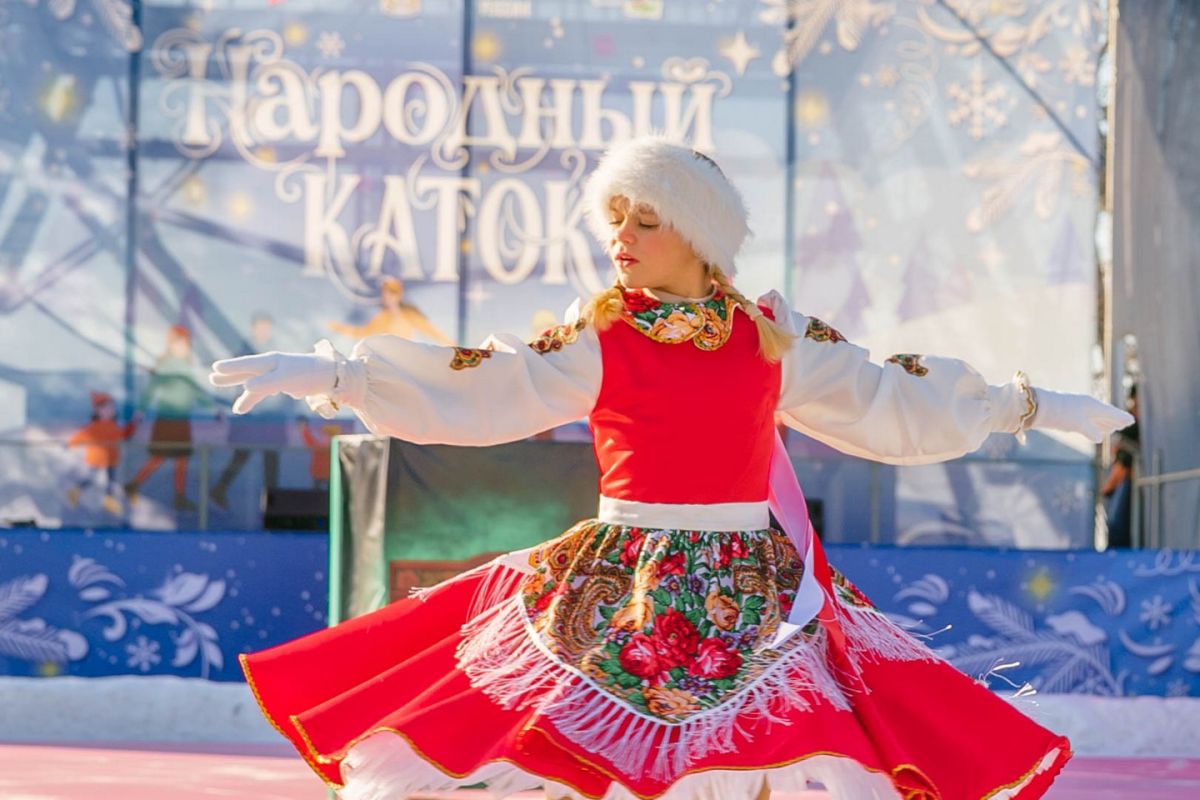 На коньки — несмотря на&nbsp;стужу: «Народный каток» в&nbsp;Хабаровске снова встречает гостей