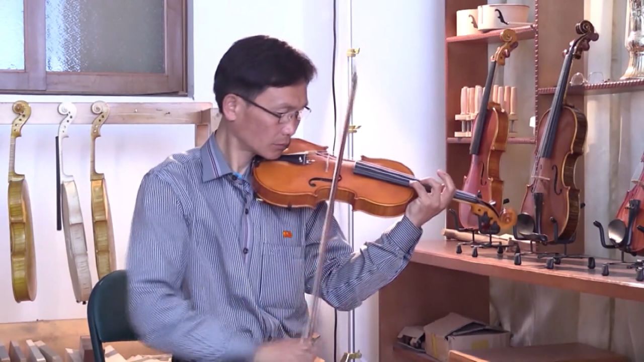 Вслушайтесь в&nbsp;звучание скрипки всем сердцем