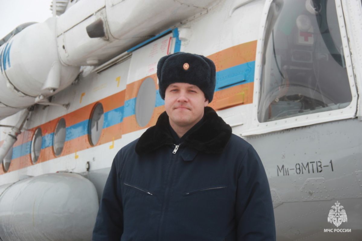 Хабаровский летчик признан лучшим спасателем-вертолетчиком МЧС России