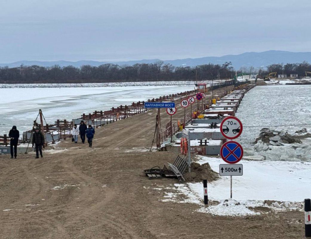 Открылась понтонная переправа «Покровка — Жаохэ» через&nbsp;реку Уссури