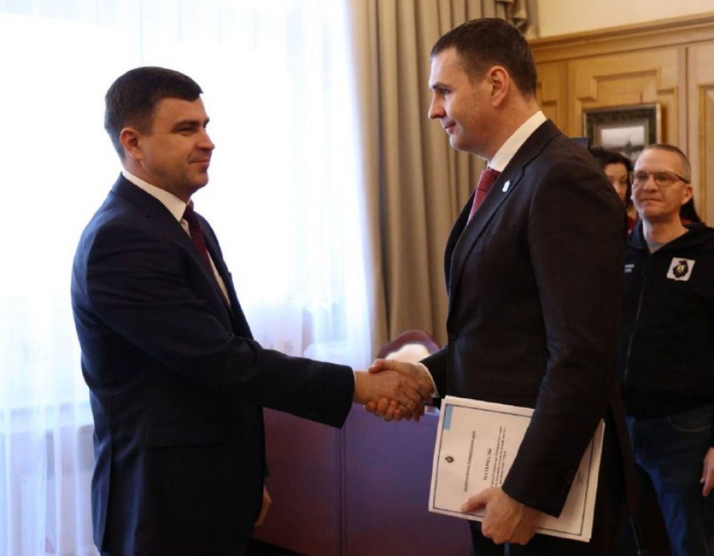 Губернатор Хабаровского края и&nbsp;глава ДВЖД обсудили развитие железнодорожного сообщения