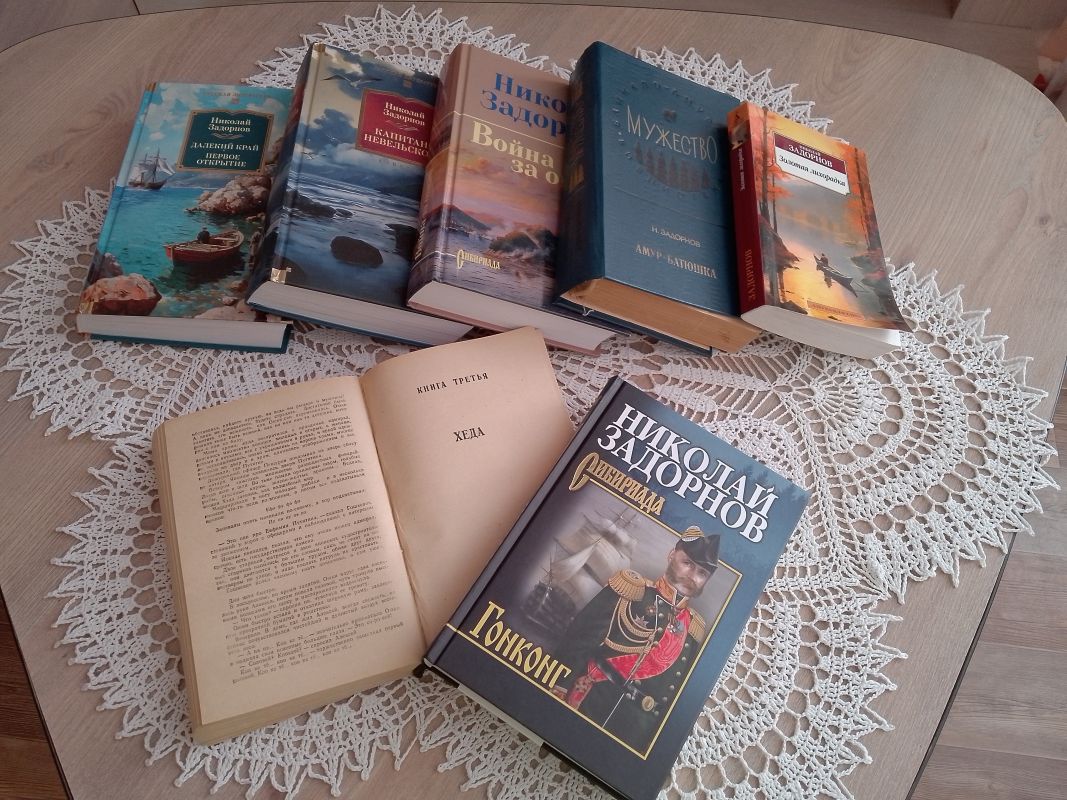 Осенне-зимнее чтение редакции «Хабинфо»: книги, которые никогда не&nbsp;подводят