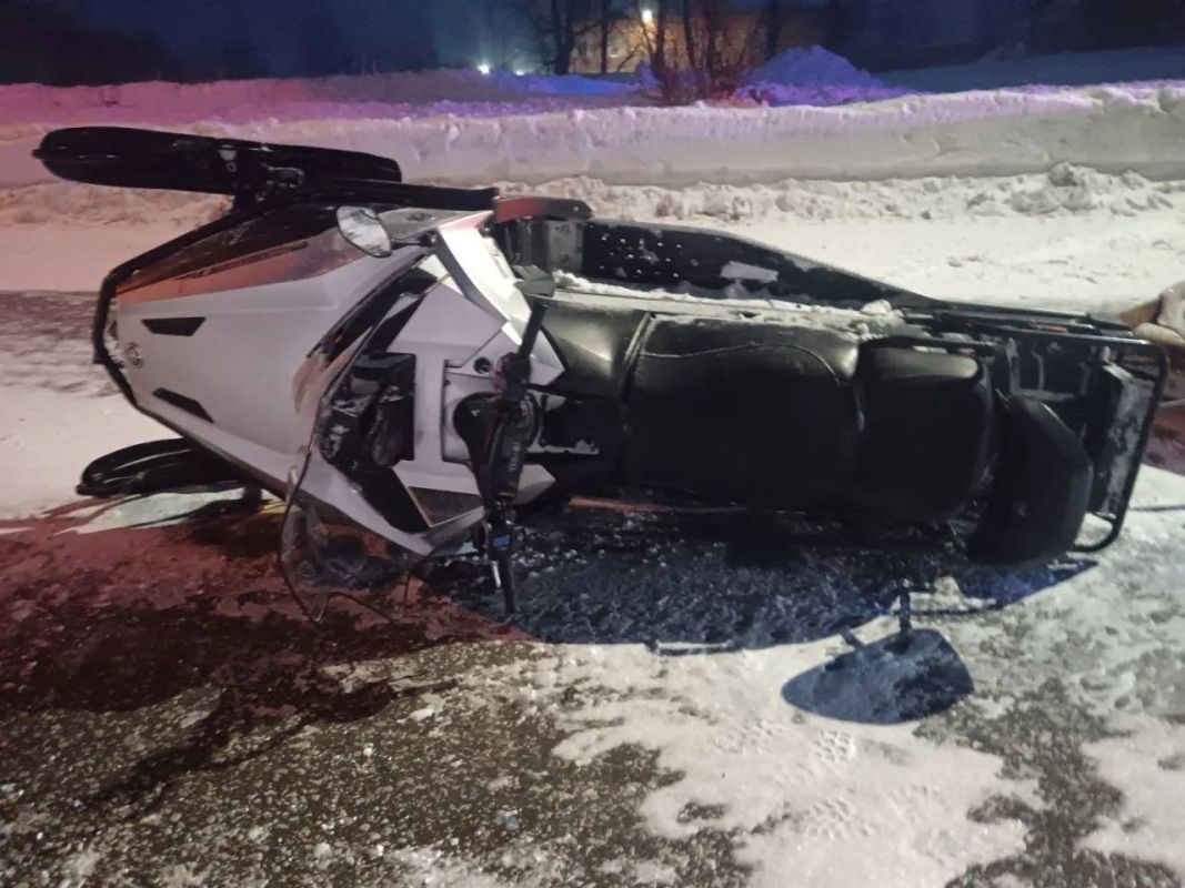 В Николаевске‑на‑Амуре произошло ДТП с&nbsp;участием снегохода и&nbsp;легкового автомобиля