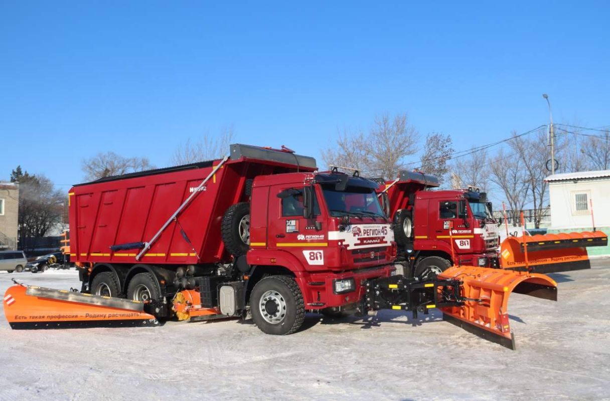 Более 3 500 кубометров снега вывезли из&nbsp;Хабаровска за&nbsp;неделю