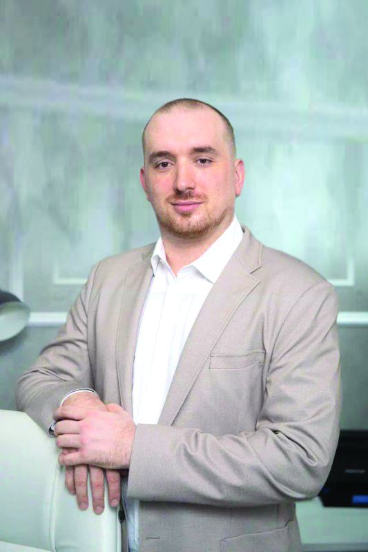 Главный врач Дальневосточного НПЦ психиатрии «Кринамед», 
врач-психиатр, психоаналитик Толкачев Кирилл Сергеевич.