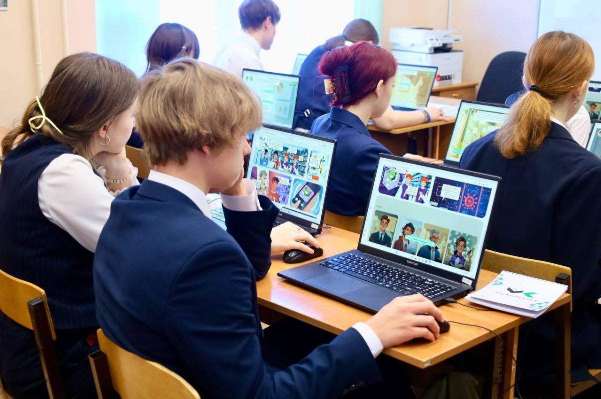 Президентский нацпроект открывает хабаровским школьникам мир ИТ-технологий