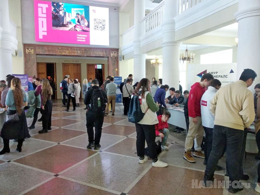 Будущее начинается сейчас: выбираем вуз в&nbsp;Хабаровском крае с&nbsp;прицелом на&nbsp;карьеру